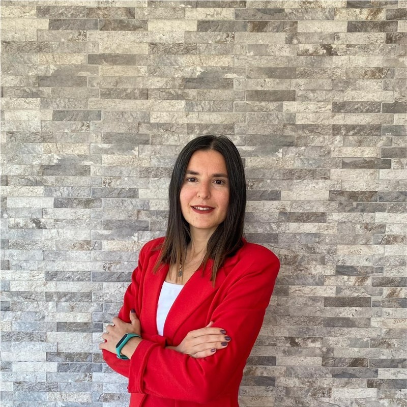 Dr. Burcu Yiğit